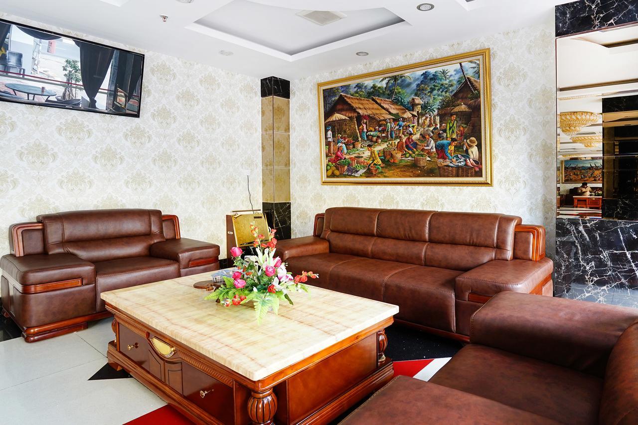 Cardinal Lucky Star Hotel Batam Zewnętrze zdjęcie